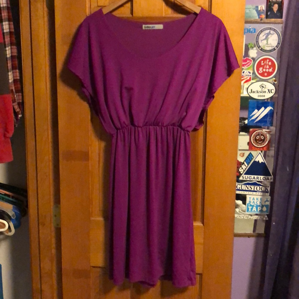 Scoop neck dress